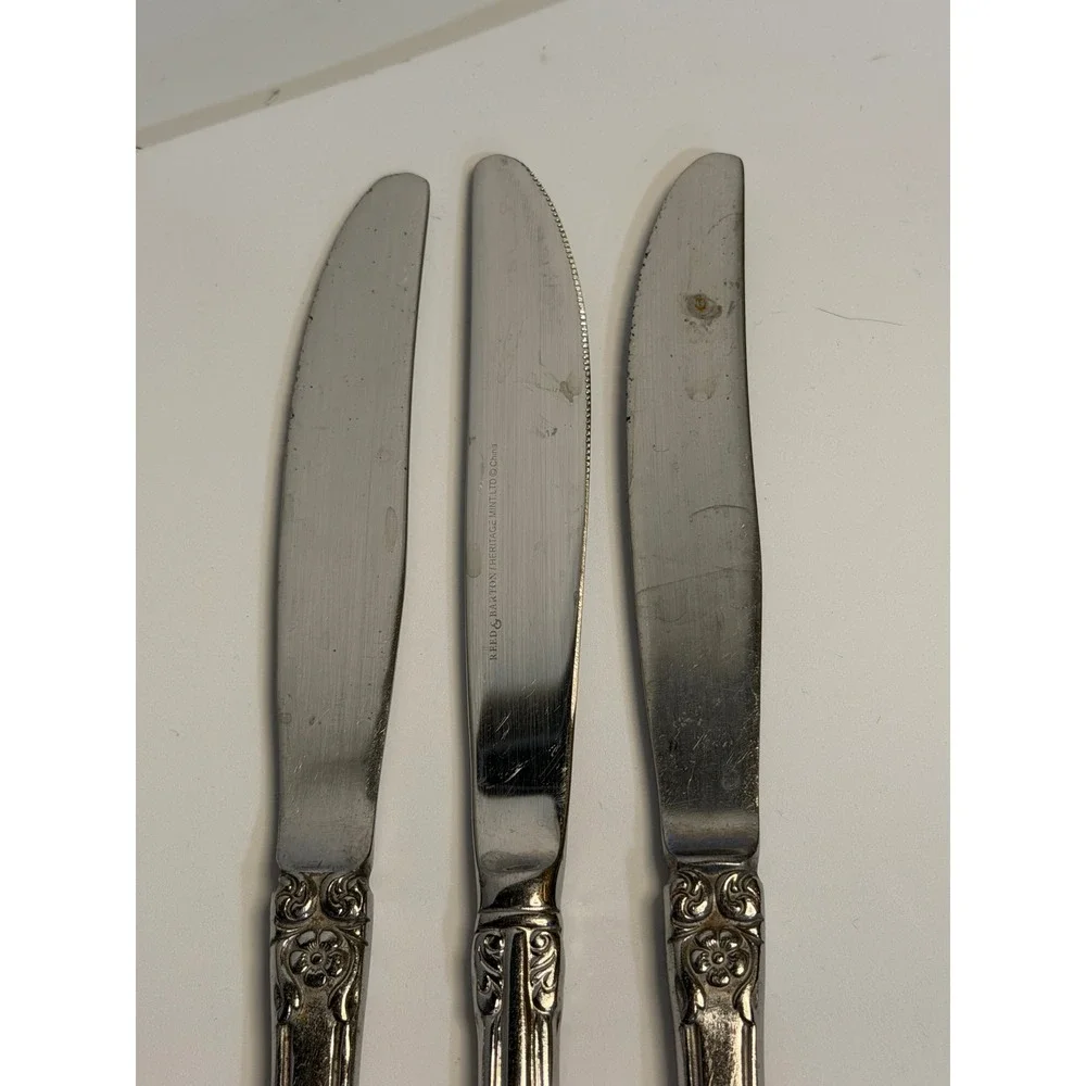 VTG Reed & Barton Dinner Knives Silver Heritage Mint Floral Scroll Set of 3‎ 9